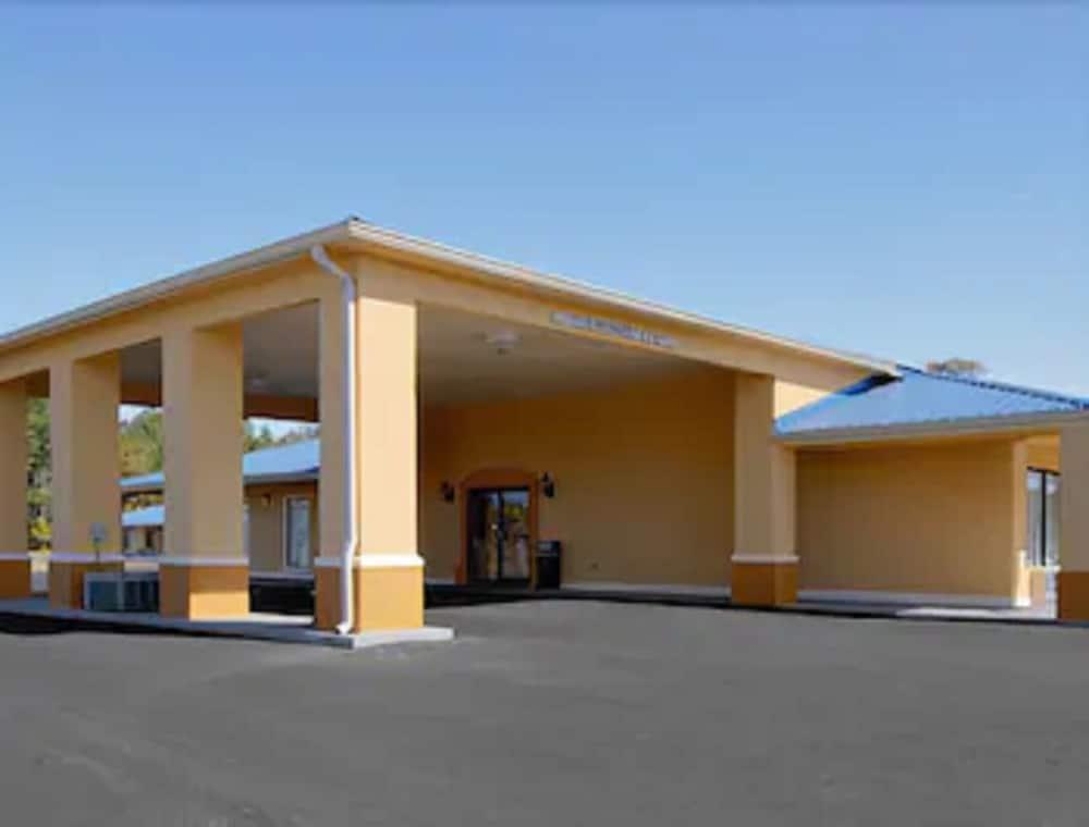 Days Inn By Wyndham Defuniak Springs Exteriér fotografie